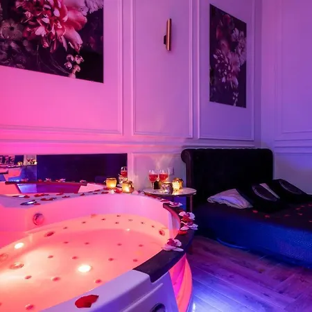 Vistula Boulevards Jacuzzi Apartment *